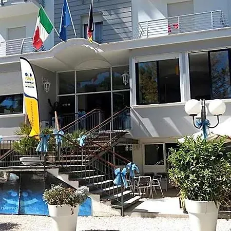 Ξενοδοχείο New Castle Cesenatico
